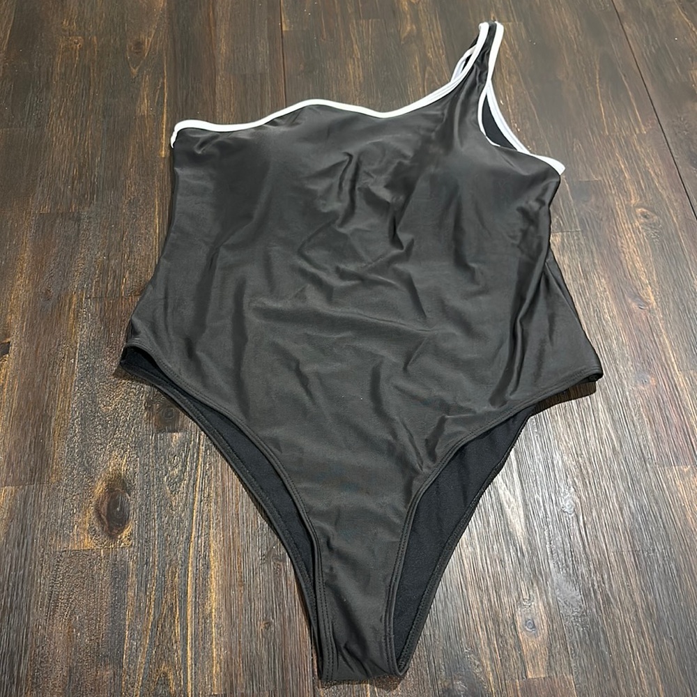One Shoulder Black Bathing Suit with white trim - Size 3X